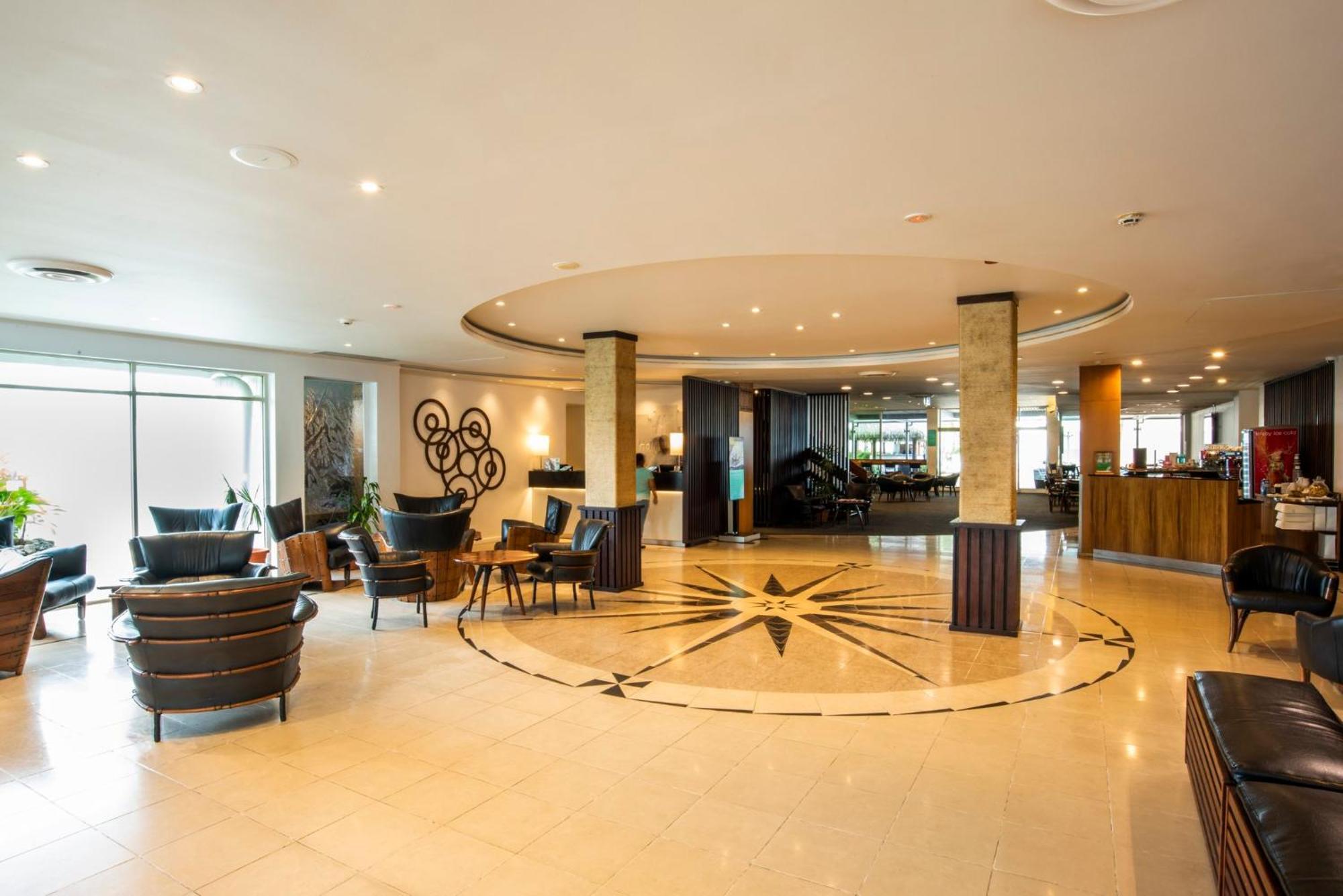 Holiday Inn Suva By Ihg Eksteriør billede