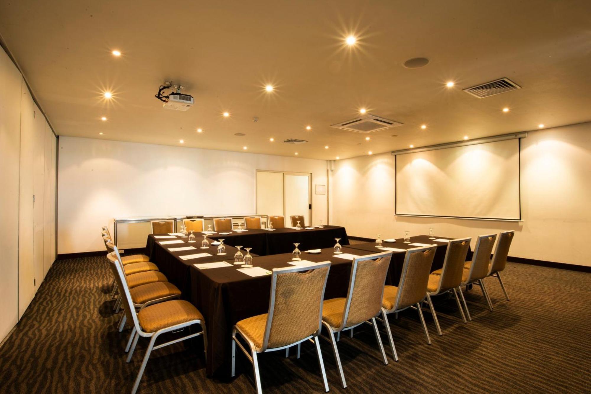 Holiday Inn Suva By Ihg Eksteriør billede